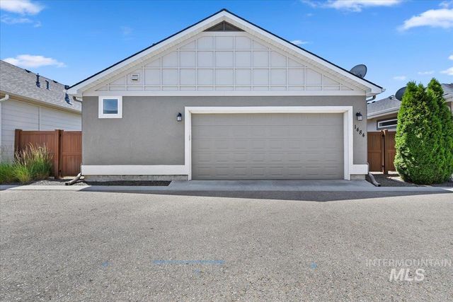 1484 E Summerplace St., Meridian, ID 83646