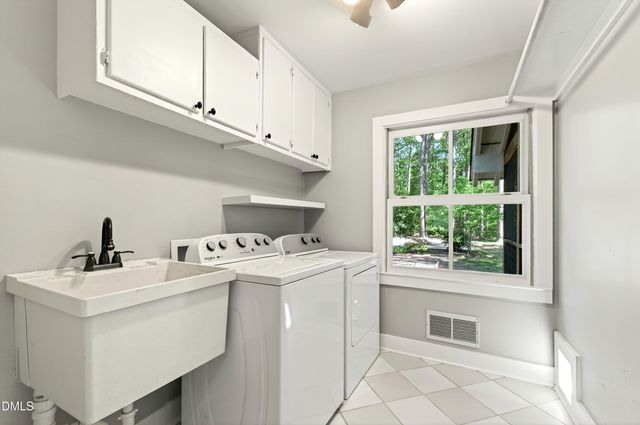 801 Merrie Road, Raleigh, NC 27606