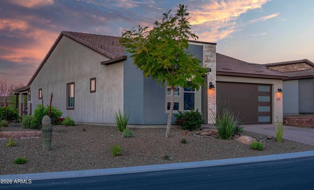 4518 CHARRO Court, Wickenburg, AZ 85390 — photo 3