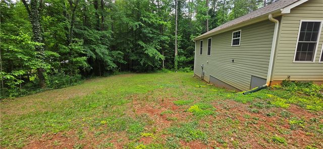 417 Forest Acres Circle, Walhalla, SC 29691