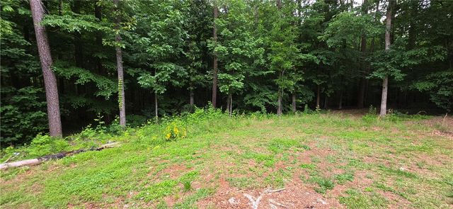 417 Forest Acres Circle, Walhalla, SC 29691