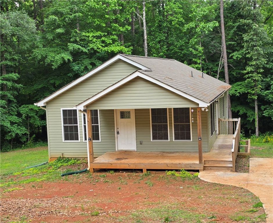 417 Forest Acres Circle, Walhalla, SC 29691