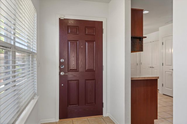 325 Barrington Farm CT, Georgetown, TX 78633