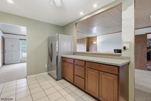7 Essex Rd, Washington Twp., NJ 07882