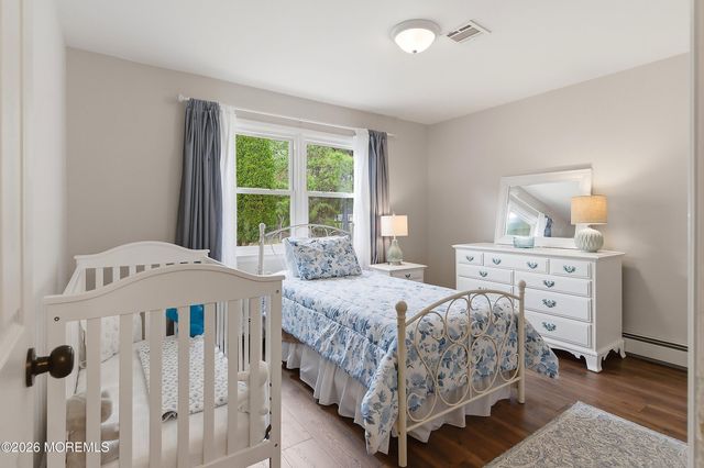 76 Westport Drive, Toms River, NJ 08757