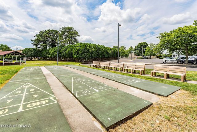 76 Westport Drive, Toms River, NJ 08757