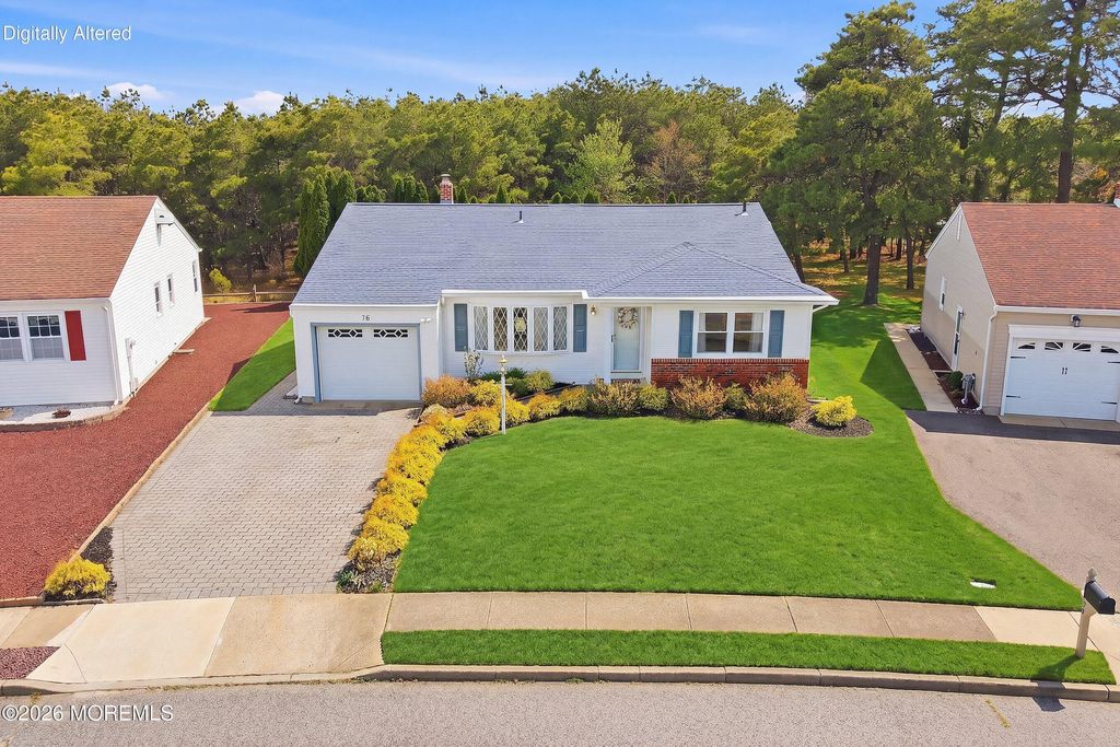 76 Westport Drive, Toms River, NJ 08757