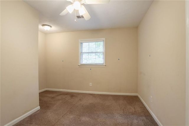206 Hauteur SW Place, Lilburn, GA 30047