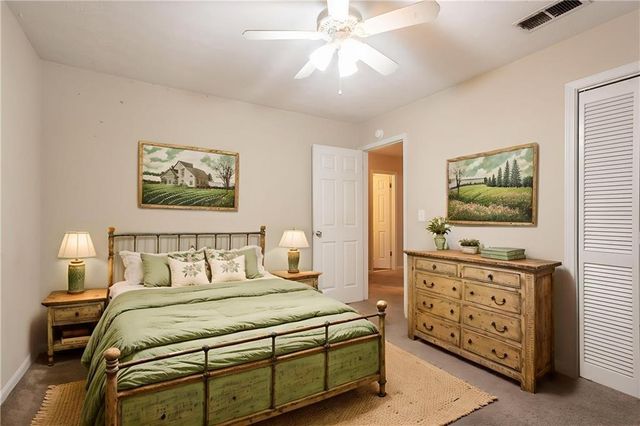 206 Hauteur SW Place, Lilburn, GA 30047