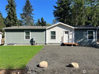 920 E Lakeshore Drive W, Shelton, WA 98584