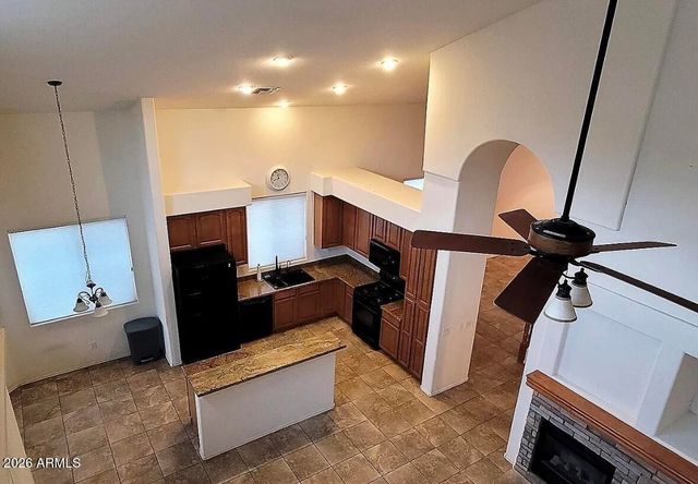 2406 W RED RANGE Way, Phoenix, AZ 85085