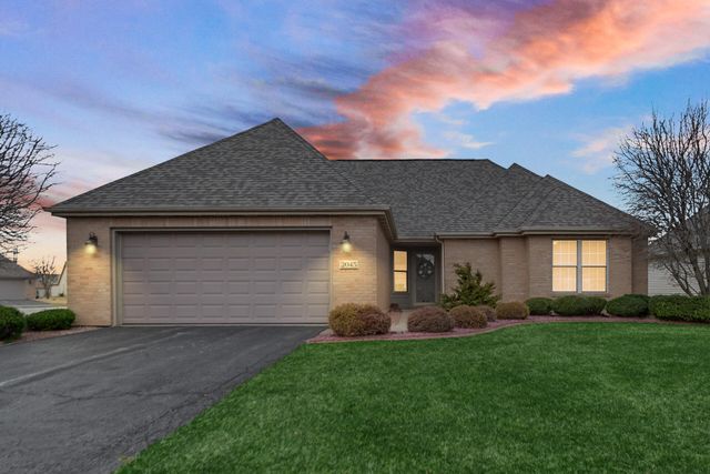 2045 Briarwood Lane, Highland, IN 46322