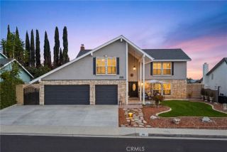 996 W Northwood Ave, Brea, CA 92821