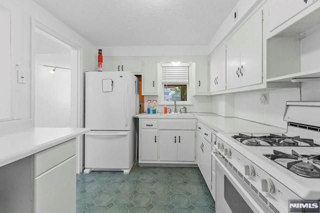 91 Kingsland Street, Nutley, NJ 07110