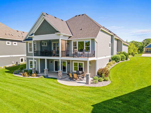 1920 Annika Drive N, Lake Elmo, MN 55042