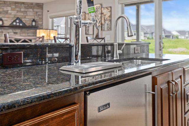 1920 Annika Drive N, Lake Elmo, MN 55042