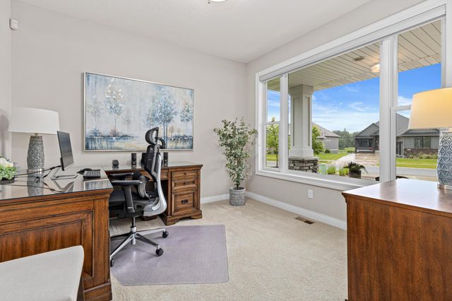 1920 Annika Drive N, Lake Elmo, MN 55042