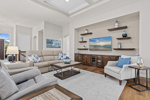 1920 Annika Drive N, Lake Elmo, MN 55042