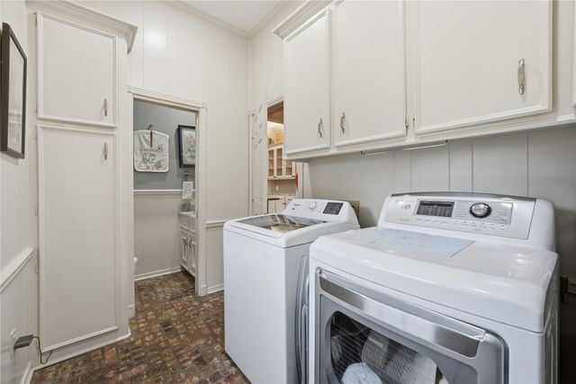 202 Tanglewood Street, Athens, TX 75751