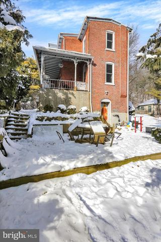 1107 FRIEDENSBURG RD, Reading, PA 19606