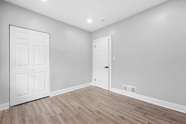 10607 S May Street, Chicago, IL 60643