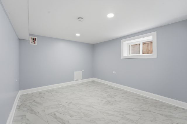 10607 S May Street, Chicago, IL 60643