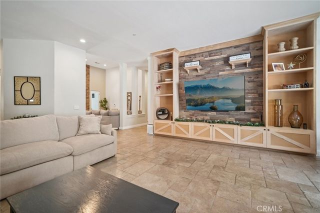 17401 Raymer Street, Sherwood Forest, CA 91325