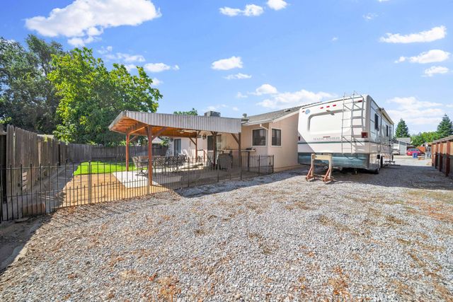 6955 Yvonne Court, Redding, CA 96001