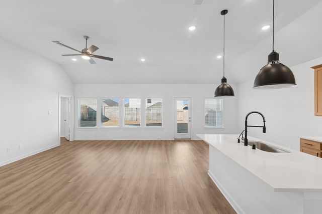 627 Spring Ashberry Court, Magnolia, TX 77354