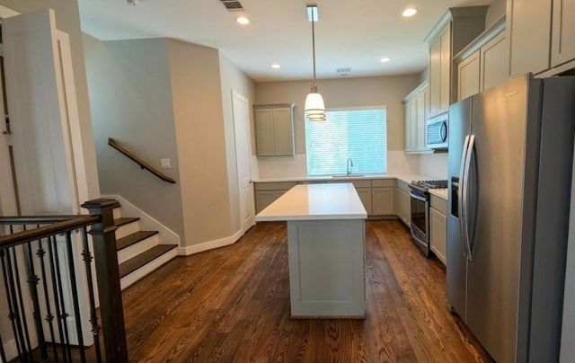 1222 W 24th Street A, Houston, TX 77008