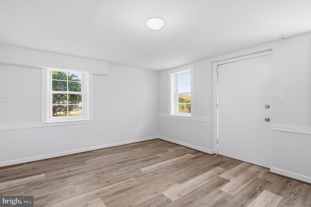 7365 RACE RD, Hanover, MD 21076