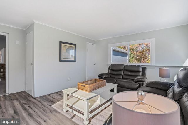 7365 RACE RD, Hanover, MD 21076