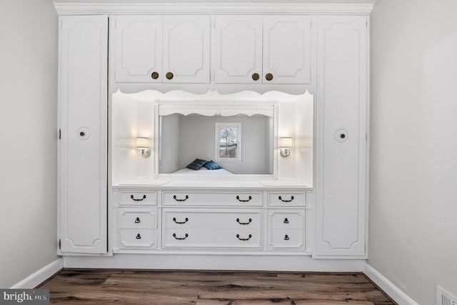 7365 RACE RD, Hanover, MD 21076