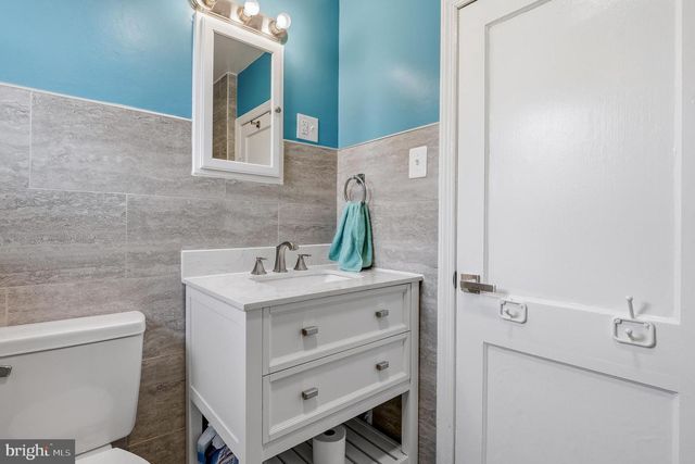 7365 RACE RD, Hanover, MD 21076