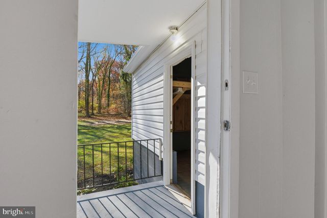 7365 RACE RD, Hanover, MD 21076