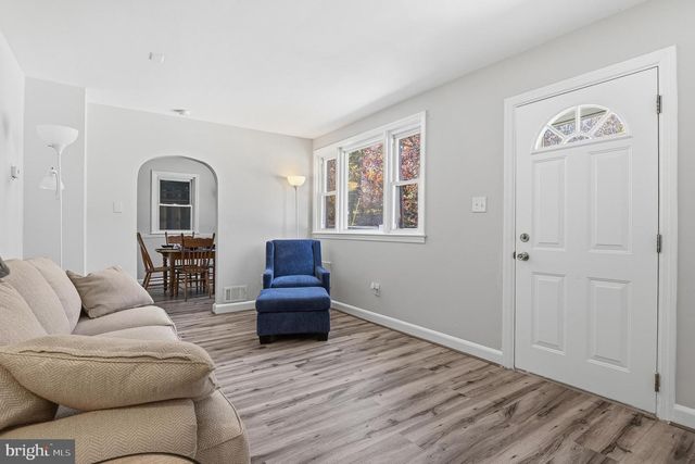 7365 RACE RD, Hanover, MD 21076