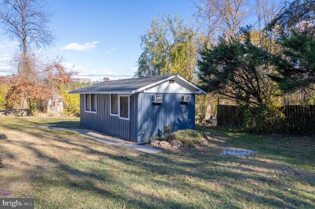 7365 RACE RD, Hanover, MD 21076