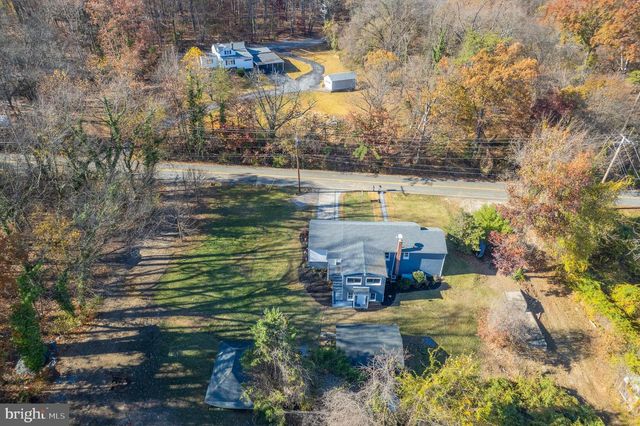 7365 RACE RD, Hanover, MD 21076