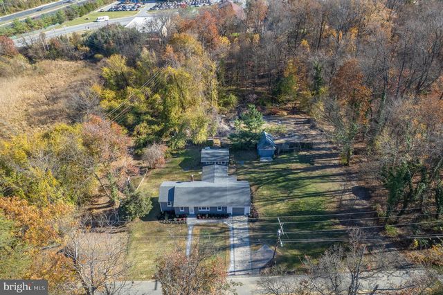 7365 RACE RD, Hanover, MD 21076