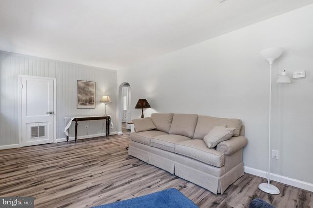 7365 RACE RD, Hanover, MD 21076