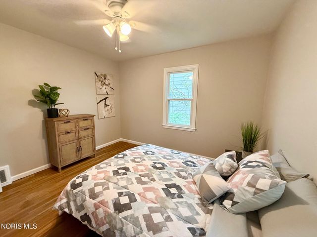 952 Francis Avenue, Toledo, OH 43609
