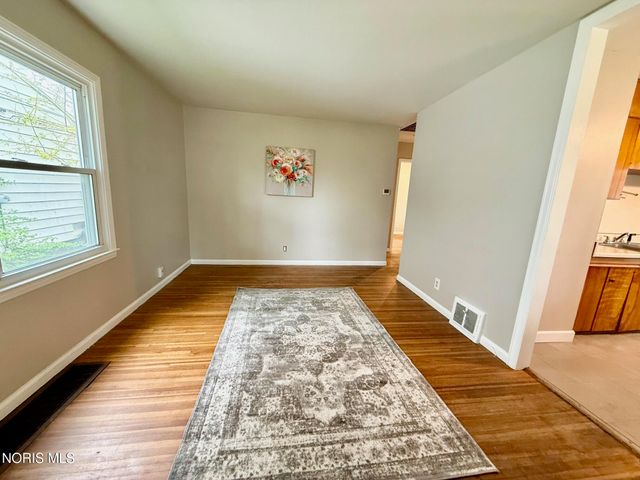 952 Francis Avenue, Toledo, OH 43609