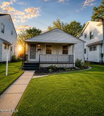 952 Francis Avenue, Toledo, OH 43609