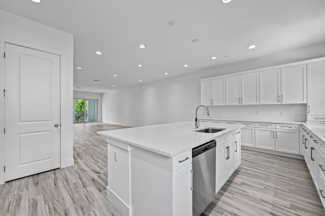5210 Beckman Terrace, Palm Beach Gardens, FL 33418
