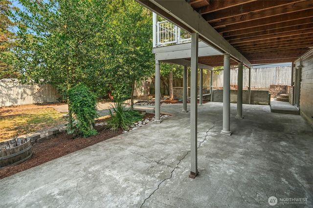28407 22nd Avenue S, Federal Way, WA 98003