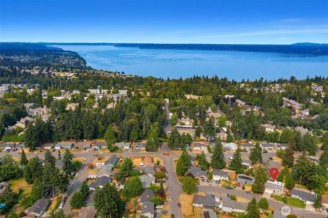28407 22nd Avenue S, Federal Way, WA 98003