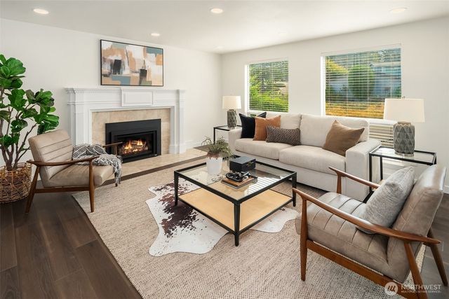 28407 22nd Avenue S, Federal Way, WA 98003