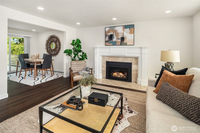 28407 22nd Avenue S, Federal Way, WA 98003