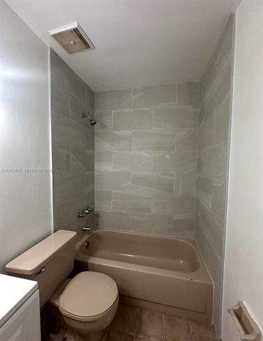 10360 SW 154th Pl 36, Miami, FL 33196