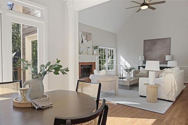 963 Bolingbrook SW Drive, Marietta, GA 30064